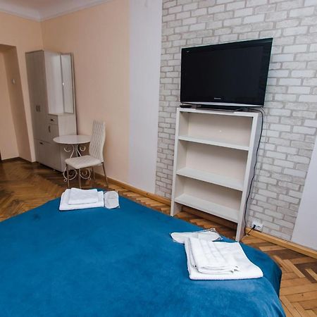 Mary Appartement Lviv Buitenkant foto