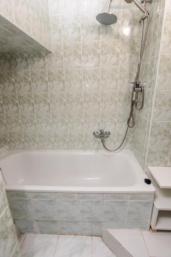 Mary Appartement Lviv Buitenkant foto