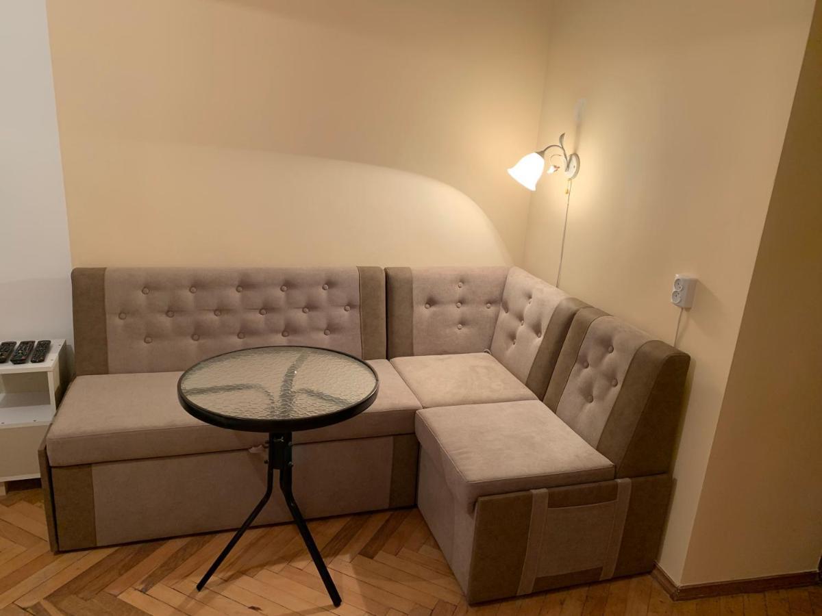 Mary Appartement Lviv Buitenkant foto